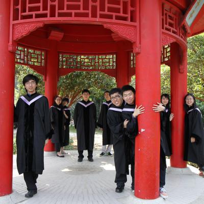 Graduation Celebration 2013 1 20140707 1064509034